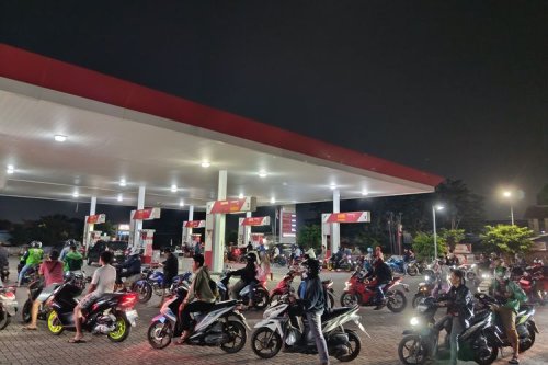 Transportasi Umum Kunci Atasi Beban Kenaikan Harga BBM
