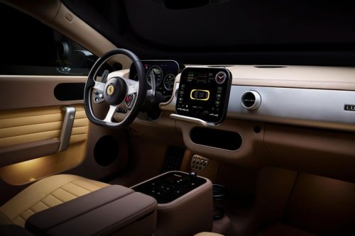 Desainer Otomotif Ungkap Alasan Ferrari Luce Banjir Kritik
