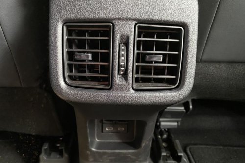 Penyebab AC Mobil Kurang Dingin, Tak Selalu Karena Freon
