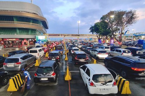 Arus Mudik dan Balik Lebaran 2026 Diklaim Paling Tinggi Sepanjang Masa