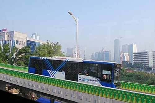 Transjakarta Klarifikasi Viral Batas Kecepatan 40 Km/Jam di Koridor 13