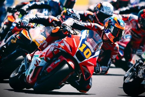 Hasil MotoGP Mandalika 2025: Juara Baru Fermin Aldeguer, Marquez Crash