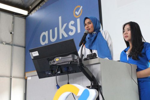 Semakin Mudah Ikutan Lelang Mobil, Bisa dari Mana Saja