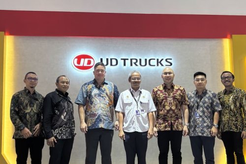 UD Trucks Hadirkan Solusi Digital untuk Logistik