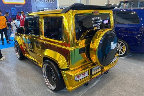 Suzuki , Modifikasi Nyentrik Suzuki Jimny Pakai Bodykit Liberty Walk
