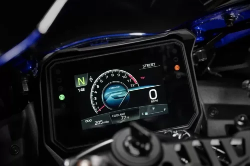 Yamaha, Yamaha R9 Resmi Meluncur, Harga Rp 200 Jutaan