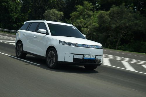 Minim Tombol Fisik, Jaecoo J5 EV Andalkan Head Unit dan Perintah Suara