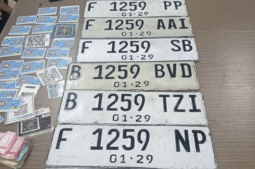 BMW, Viral BMW Pakai Pelat Kemhan Palsu, Ini Ancaman Hukumannya