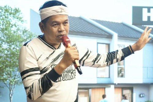 Dedi Mulyadi Bakal Kenakan Pajak Kendaraan Listrik di Jawa Barat