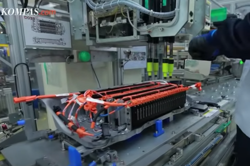 Cara Mengecek Kesehatan Baterai Mobil Hybrid