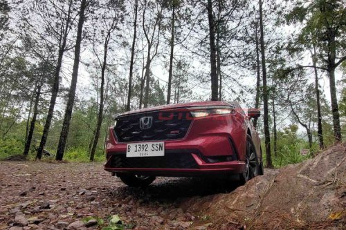 X-Trail e-Power dan CR-V e:HEV: Mana yang Lebih Unggul?