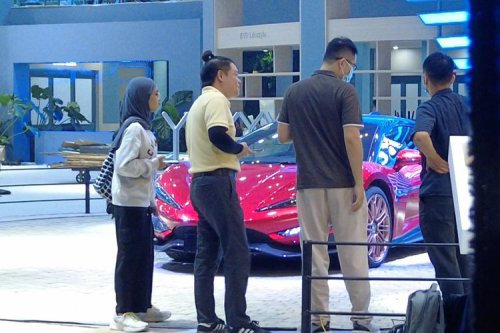 Mengenal Yangwang U9: Supercar Listrik Menari di GIIAS 2025