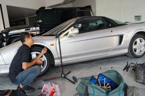 Video Viral Cat Honda HR-V Sampai Mengelupas, Diduga Disiram Cairan