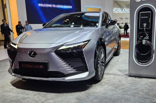 Lexus, Lexus RZ 500e Resmi Meluncur, Bawa Teknologi SBW Pertama di Indonesia