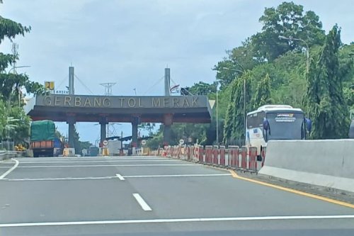 Mudik Saat Musim Hujan: Pengemudi Jangan Asal Terobos Genangan