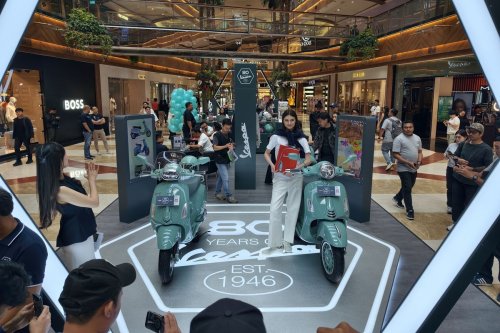 Cicil Vespa Baru: Skema Kredit GTS 250 dan Edisi 80 Tahun