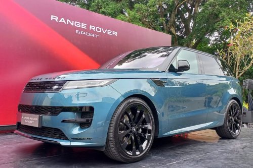 Range Rover, Rover, Adu Spesifikasi Range Rover vs Chery Fengyun X3L, Pendaki Heaven's Gate