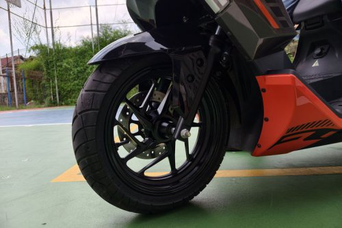 Polytron Fox 350: Motor Listrik dengan Desain Lebih Matang