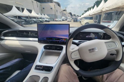 Duel EV Rp 200 Jutaan: Geely EX2 Lebih Irit, Jaecoo J5 Lebih Bertenaga