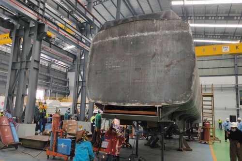 Proses Pembuatan Fuel Truck di Cikarang oleh PT Sigma