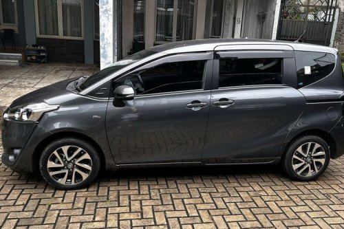 Toyota, Toyota Sienta, Curhat Pengguna Toyota Sienta 2017: MPV Nyaman, Tapi Agak Loyo