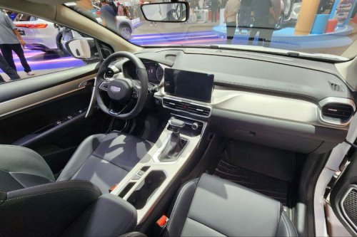 Geely | Plus - Minus Geely Coolray: Mesin 1.5 L Turbo 3 Silinder