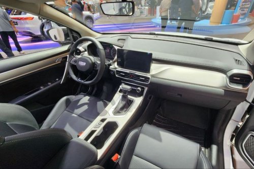 Geely, Geely Siapkan Dua Mobil Bensin di GIIAS 2026