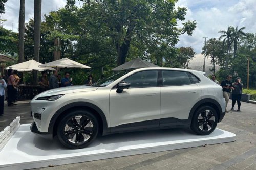 Duel SUV China, Pilih Changan Deepal S05 atau Chery Tiggo 8 CSH?