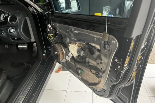Restorasi Panel Plastik Mobil, Solusi Bikin Kembali Segar