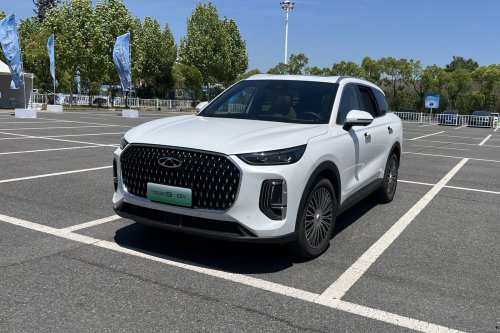 Perdana Jajal Chery Tiggo 9 CSH yang Segera Masuk Indonesia