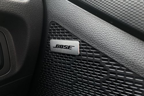 Peredam Kabin Bikin Audio Mobil Lebih Jernih, Mitos atau Fakta?