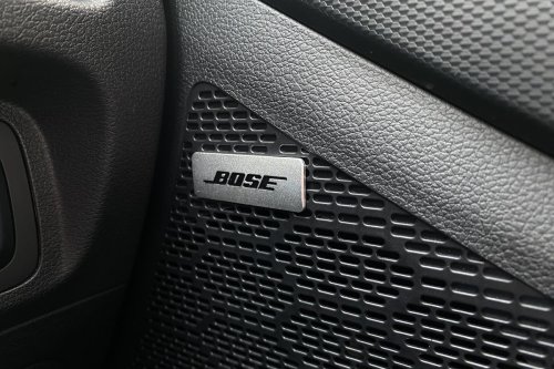 Peredam Kabin Bikin Audio Mobil Lebih Jernih, Mitos atau Fakta?