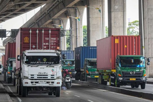 Menhub Minta Pengusaha Logistik Patuhi Pembatasan Truk saat Arus Balik