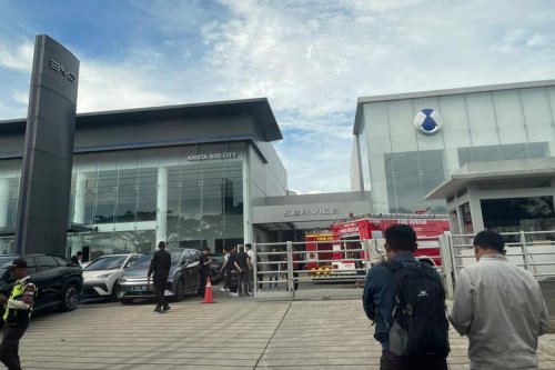 Pajak Tahunan Rolls-Royce, Telat Perpanjangan SIM