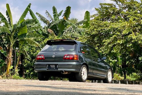 Konversi Toyota Starlet EP81 ke EP82, Gaya Jepang yang Penuh Detail