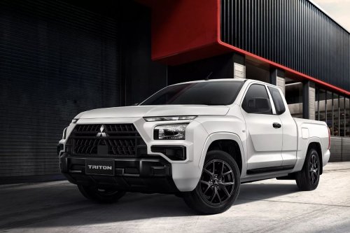 Mitsubishi, Mitsubishi Triton, Mitsubishi Triton Street: Tampilan Agresif, Fitur Fungsional