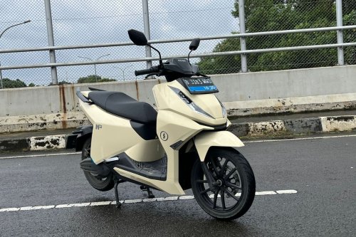 Citroën, Alva N3: Skuter Listrik Terjangkau dengan Desain Futuristik