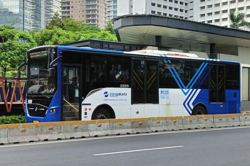 DKI Kaji Kenaikan Tarif Transjabodetabek, Rute Blok M-Soetta Disorot