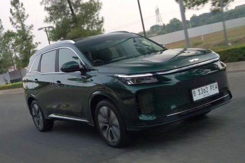 DFSK E5 Plus PHEV: SUV Hybrid Penantang Baru di Indonesia!