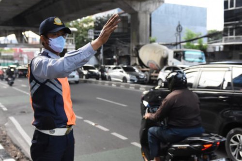 Cakung Macet karena Antrean Truk, Dishub Rekayasa Lalu Lintas