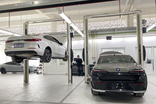 BMW | BMW Recall Ratusan Ribu Mobil Global, Indonesia Ikut Terdampak
