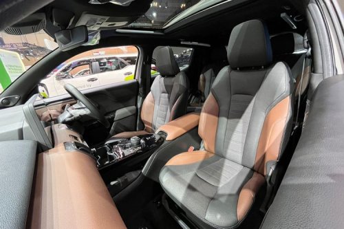 Toyota, Toyota Urban Cruiser, Toyota bZ4X, Selisih Rp 40 Juta, Ini Perbandingan Toyota Urban Cruiser EV dan bZ4X