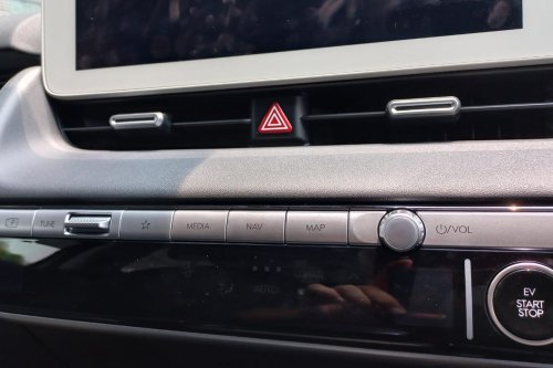 Servis AC Mobil Listrik: Apa yang Perlu Diketahui?