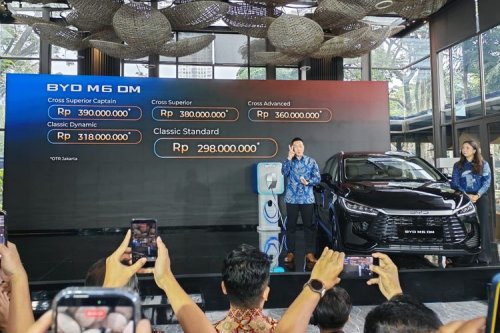 BYD, Resmi, Ini Harga BYD M6 DM mulai Rp 298 Juta