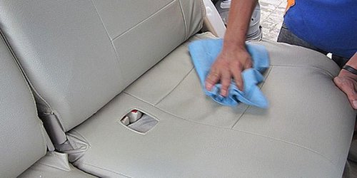 Waspada, Susu Bisa Jadi Musuh Utama Jok Kulit Mobil