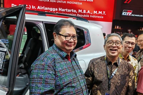 Menko Airlangga Isyaratkan Mobil Hybrid Tidak Dapat Insentif