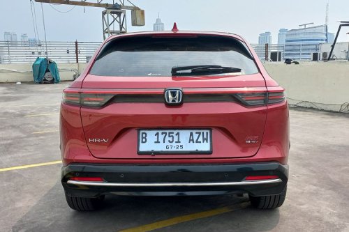 Merasakan Performa dan Konsumsi BBM Honda HR-V RS e:HEV untuk Harian
