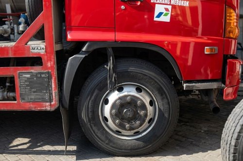 Fungsi Karet Rumbai di Ban Truk