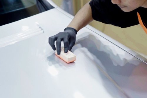 Jangan Salah Paham, Beda Poles dan Coating Cat Mobil