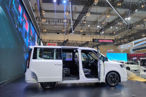 Spesifikasi dan Fitur Unggulan Honda Step WGN e:HEV